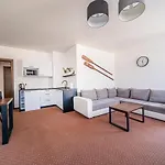 Marina &