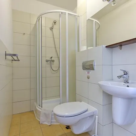 Marina & アパート *